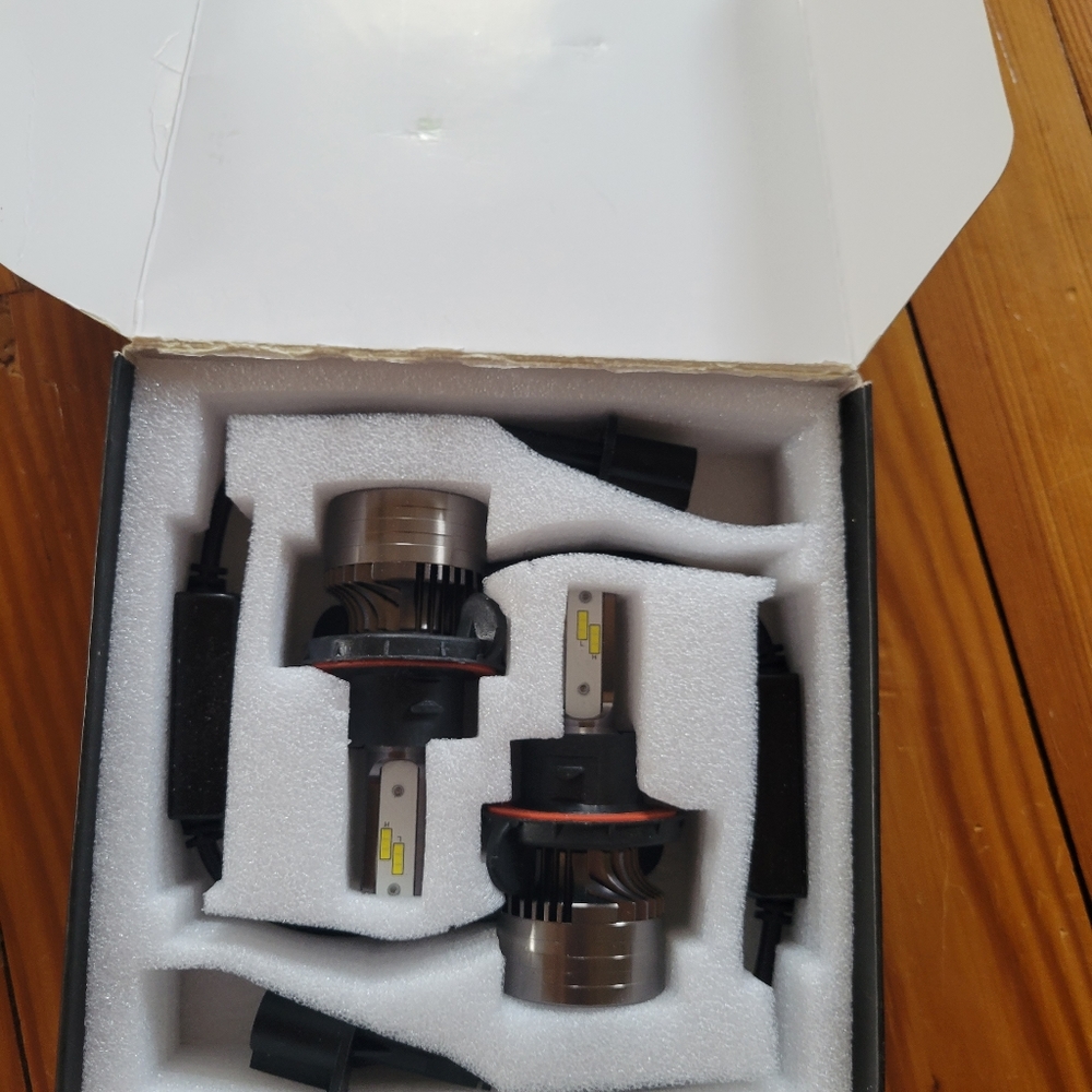 LED headlight bulbs - Picture 2 of 6